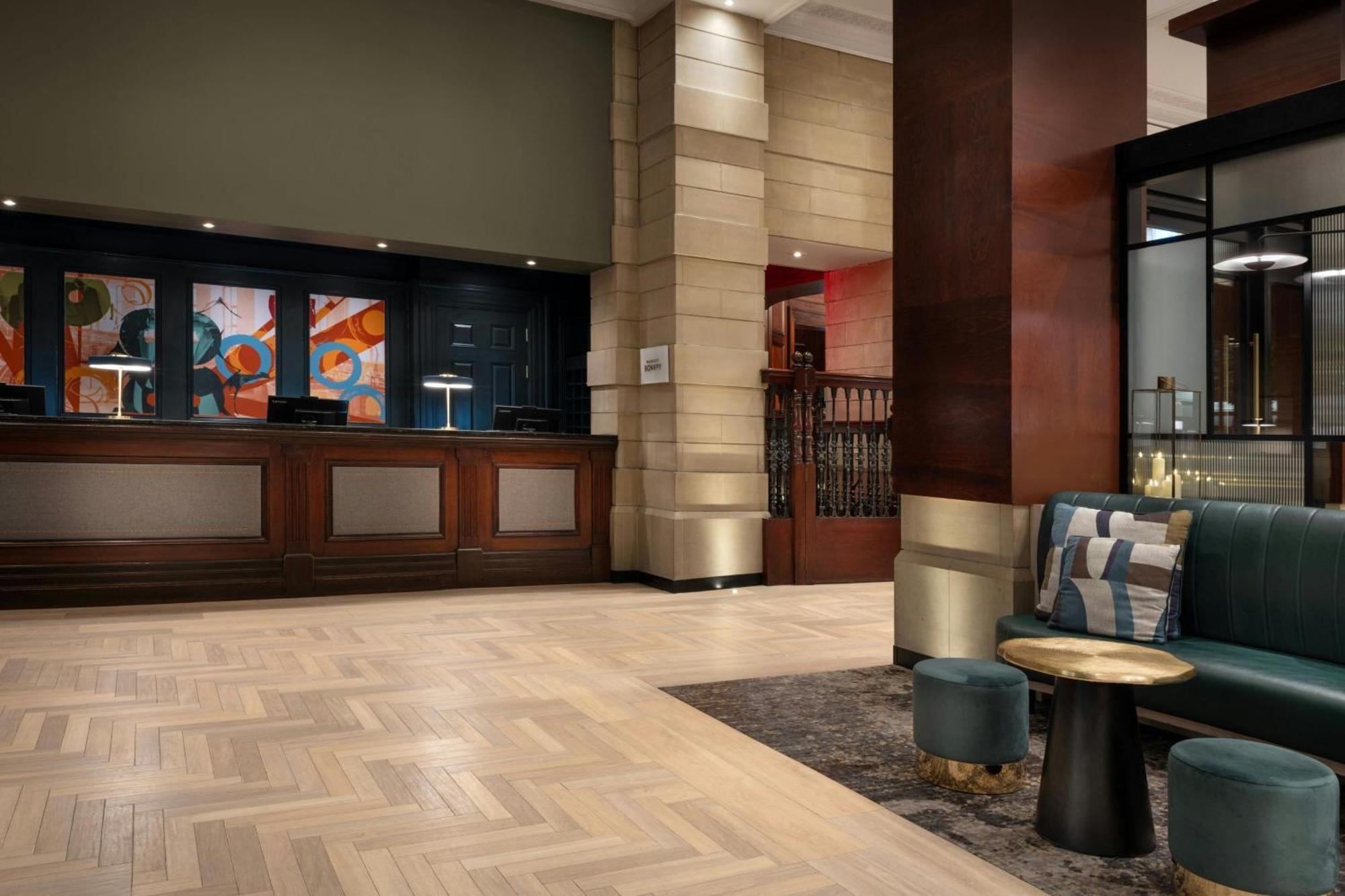 Leeds Marriott Hotel Exterior foto